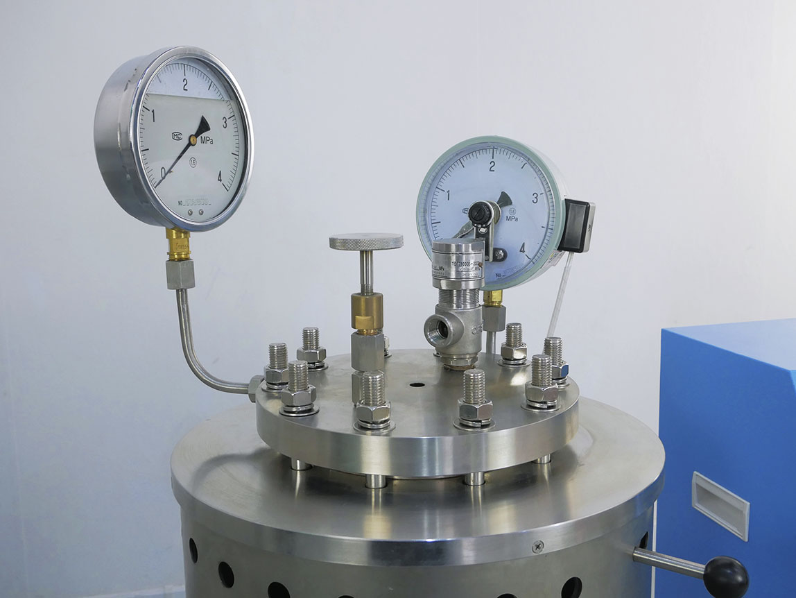 Автоклав лабораторный для цемента (2,2 МПа) КЛАВ-Ц-2000